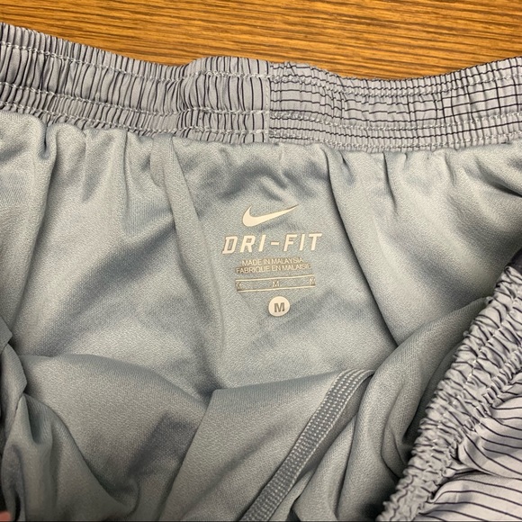 Nike Running Shorts - Picture 5 of 5